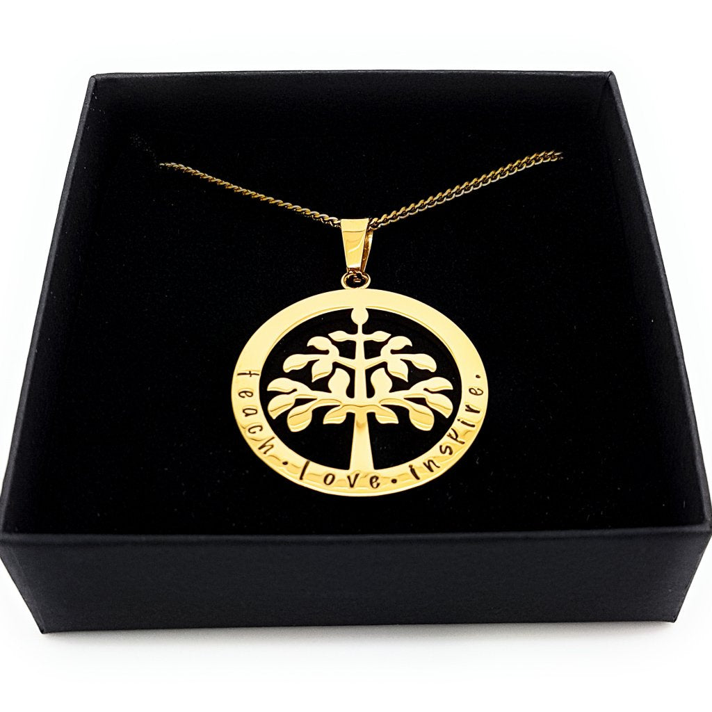 Family names gold tree pendant